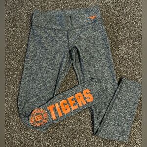 PINK Victoria's Secret Detroit Tigers Leggings Size Small